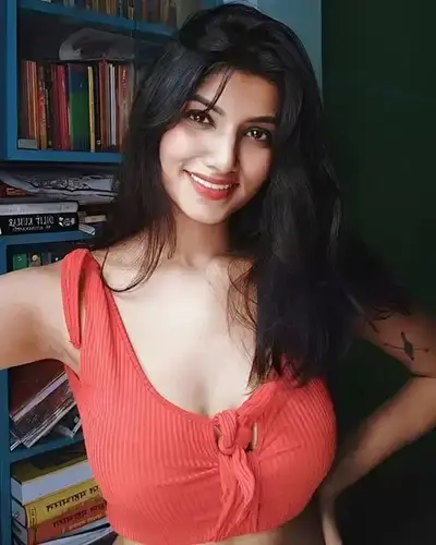 Peraiyur Call Girl